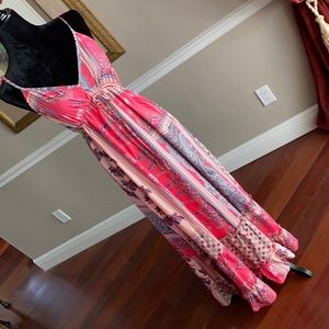 Women’s maxi dress